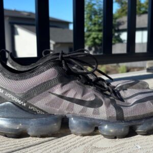 Nike Air VaporMax 2019 Throwback Men's 11.5 Black Gray Athletic Shoes Sneakers