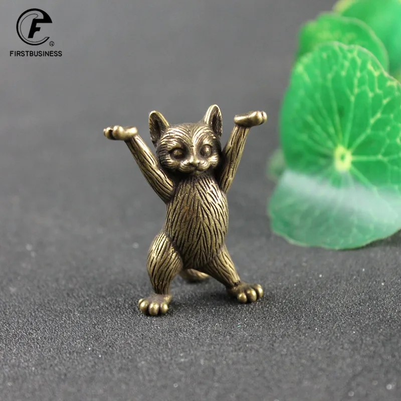 Antique Copper Cartoon Kung Fu Cat Statue Desktop Ornaments Metal Brass Animal Figurines Miniatures Home Decorations Accessories
