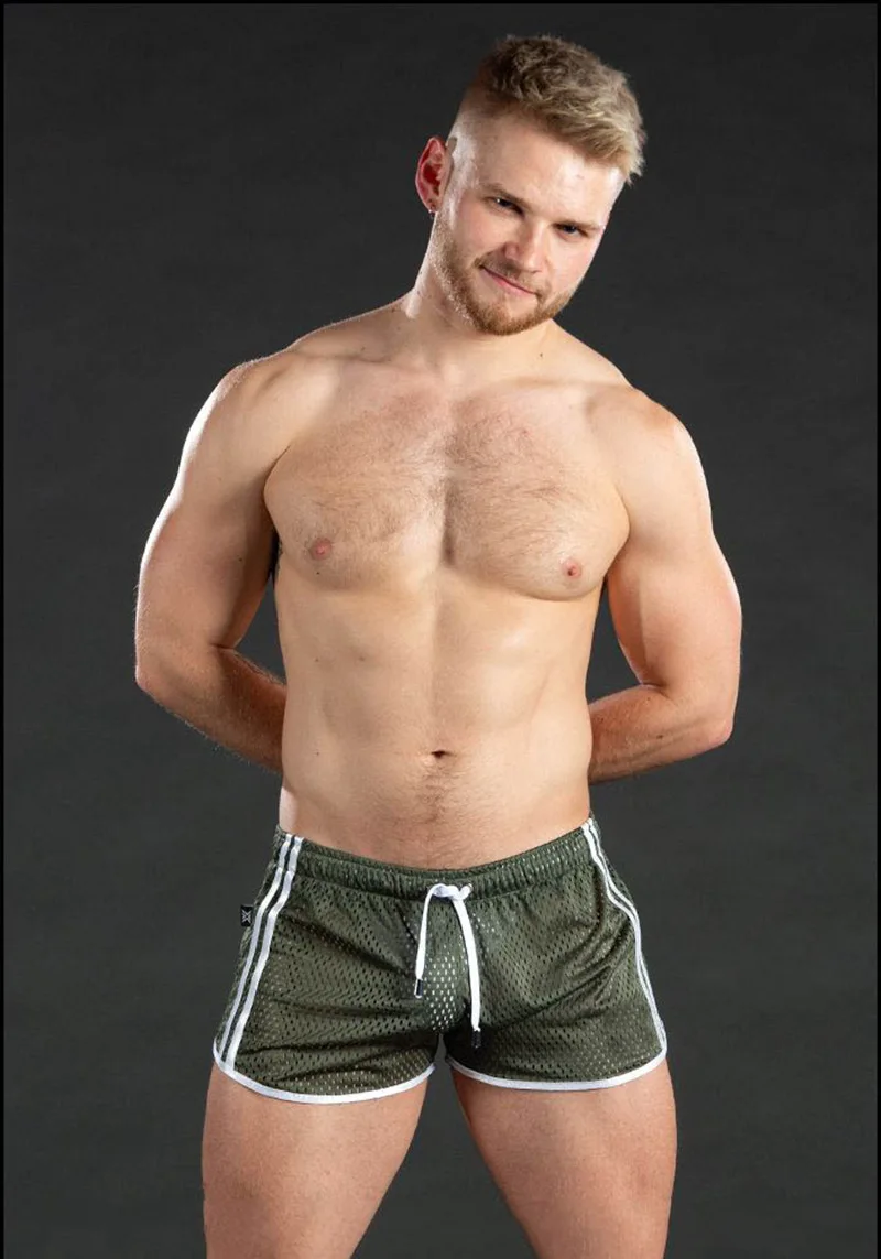 Men's sweatpants hole dry breathable sexy beach outdoor casual three-quarter pants（MNDK-05)