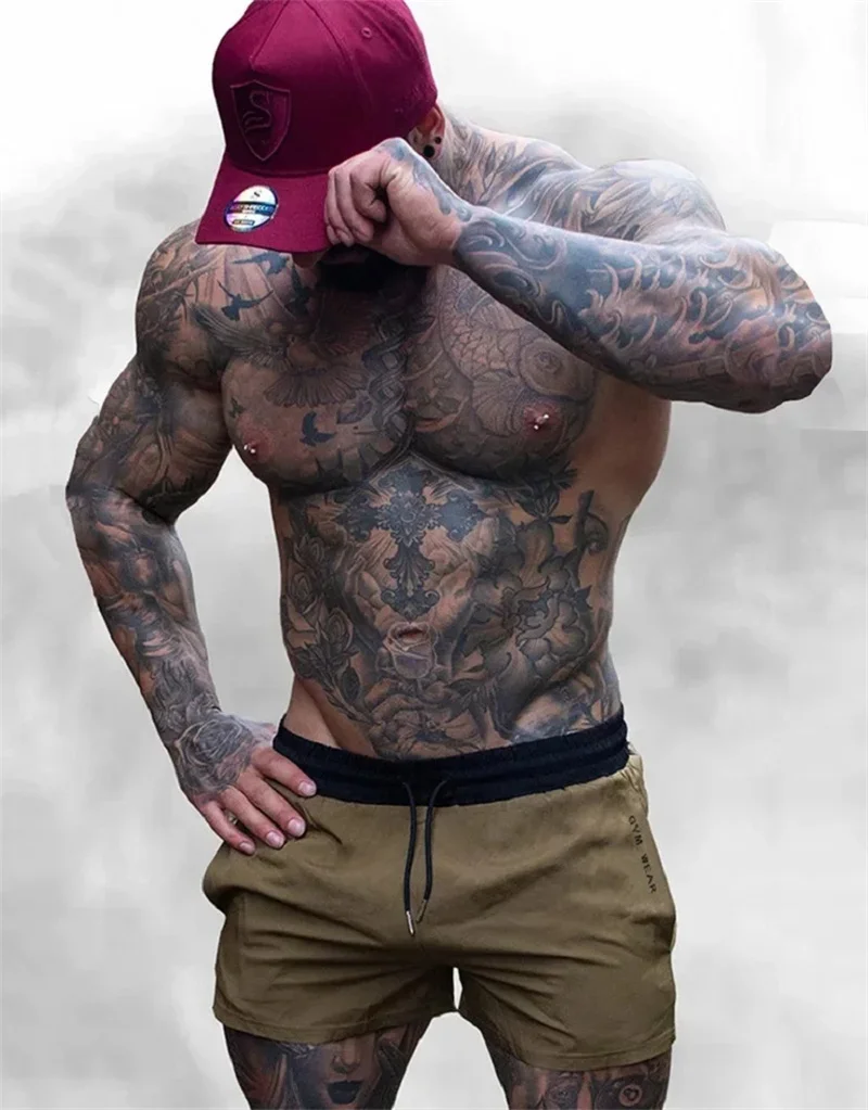 NEW Sports Trendy Quick-drying Three-point Pants Elastic Thin Running shorts Track And Field Training Pants Fitness Beach Shorts