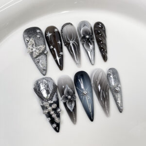 Long Pointed Cat Eye 3D Carved Gradient False Nails